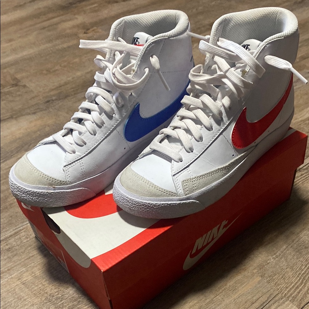 Nike Blazer Mid ‘77 - white/blue/red